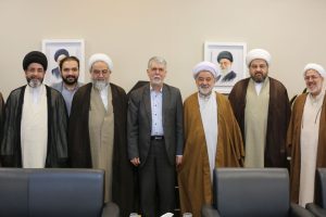 گزارش تصویری دیدار اعضای دبیرخانه کنگره بین المللی بزرگداشت علامه میرحامد حسین لکهنوی رحمه الله با وزیر فرهنگ و ارشاد اسلامی