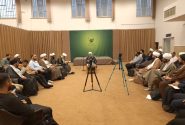 نشست علمی صمیمانه با حضور استاد محمدتقی سبحانی برگزار شد
