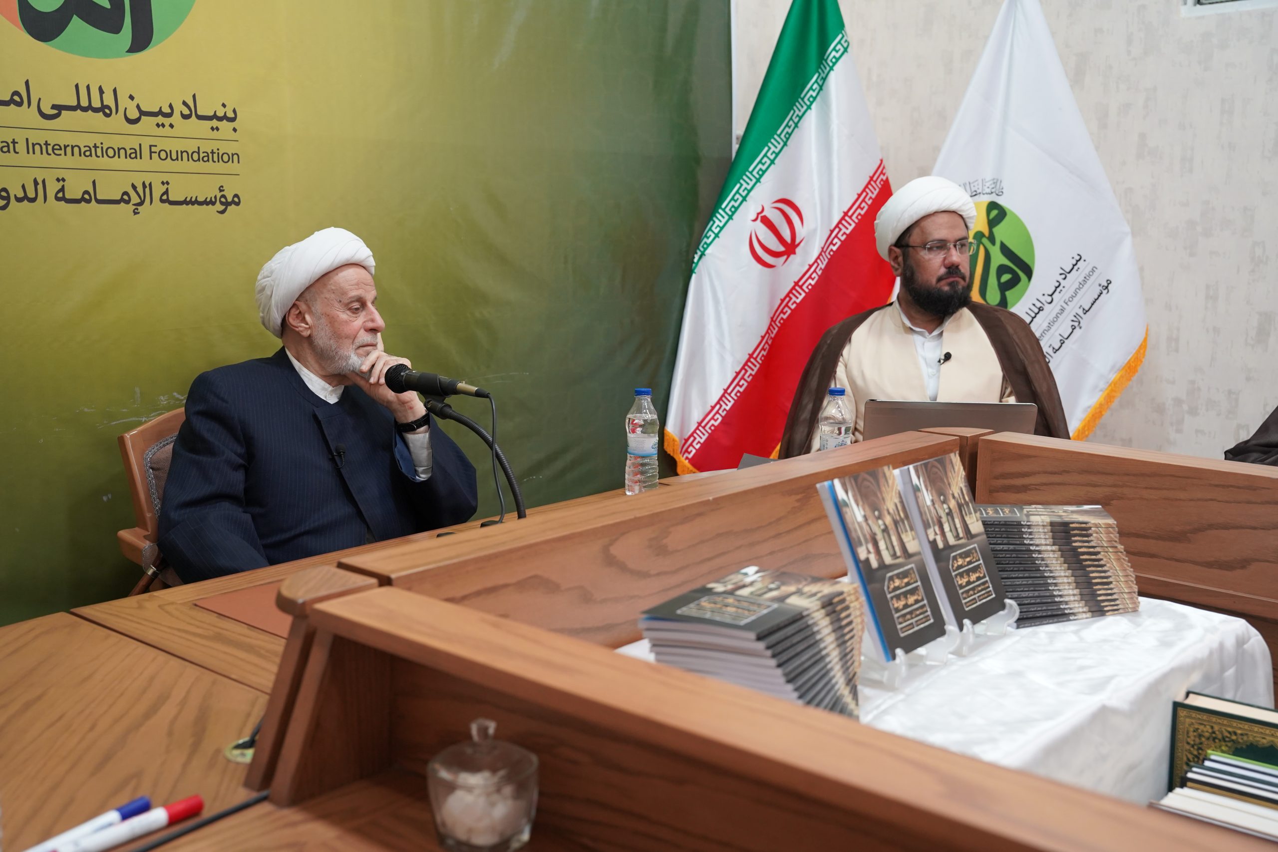 نشست نقد و بررسی کتاب راز بزرگ در آن‌سوی کربلا ؛ دسیسه سفیانی-رومی «رده» برگزار شد