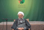  نشست علمی صمیمانه با حضور استاد محمدتقی سبحانی