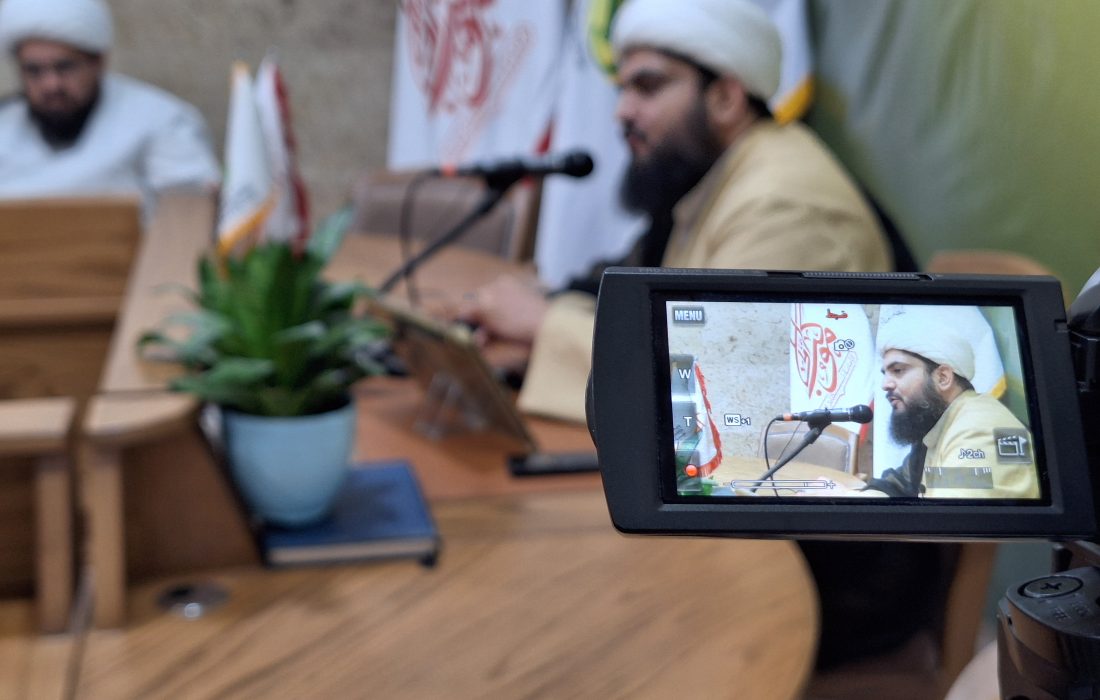 گزارش تصویری نشست‌های هشتم و نهم دهه امامت و ولایت