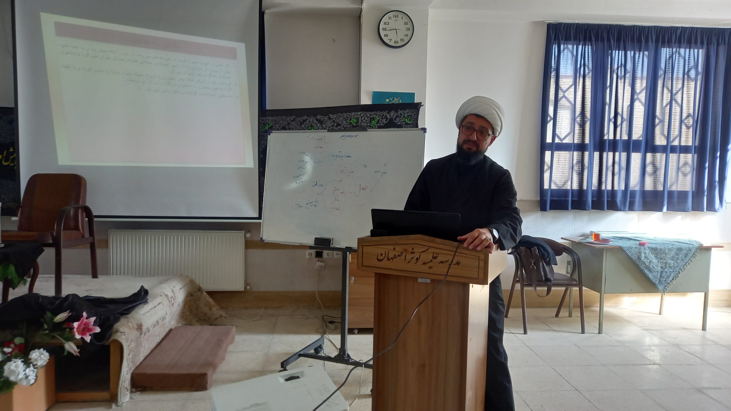 کارگاه فرهنگی فاطمی در مدرسه علمیه کوثر اصفهان برگزار شد