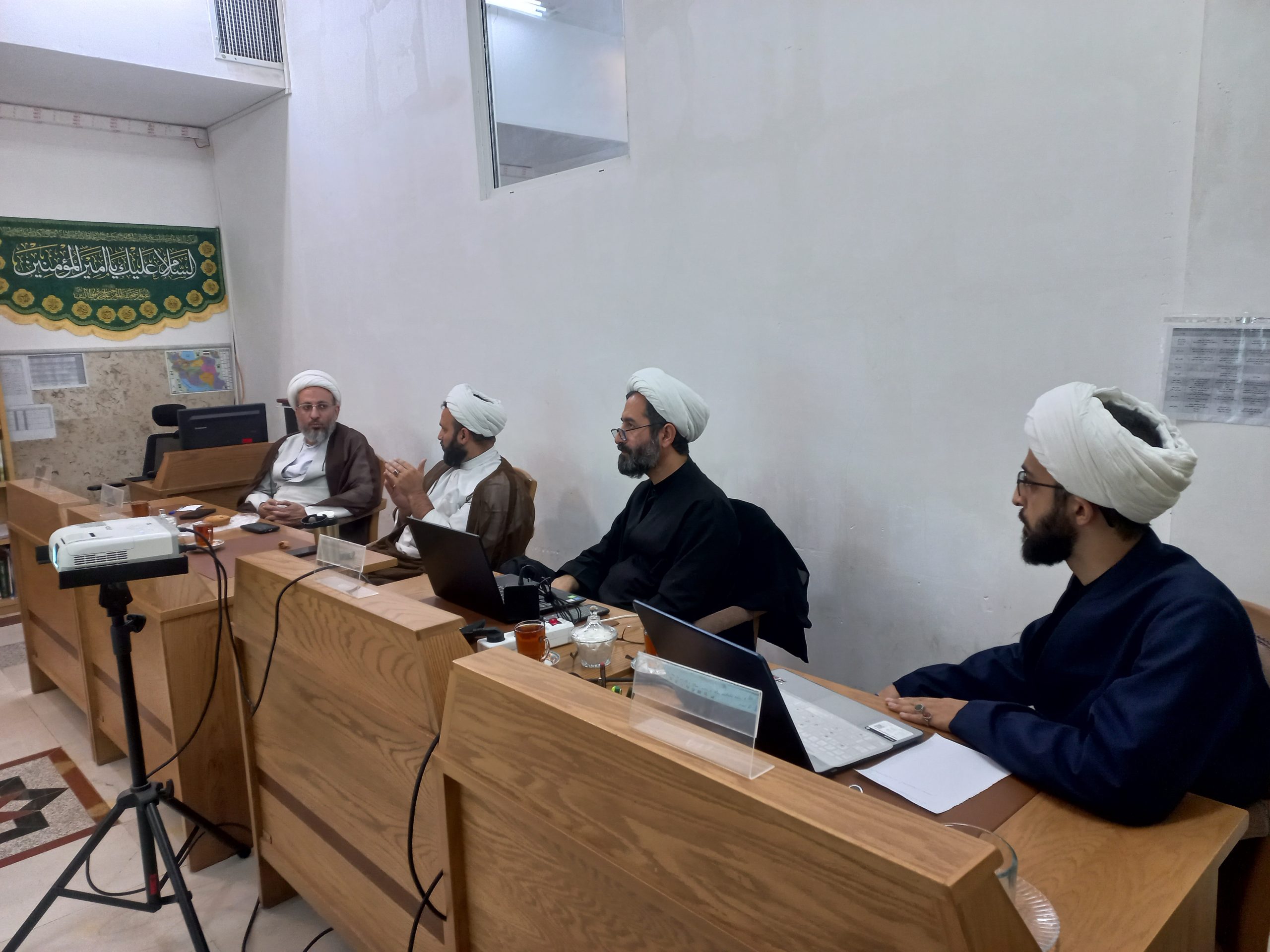 شورای علمی تصویب موضوعات پایان‌نامه‌های خواهران راه‌اندازی شد