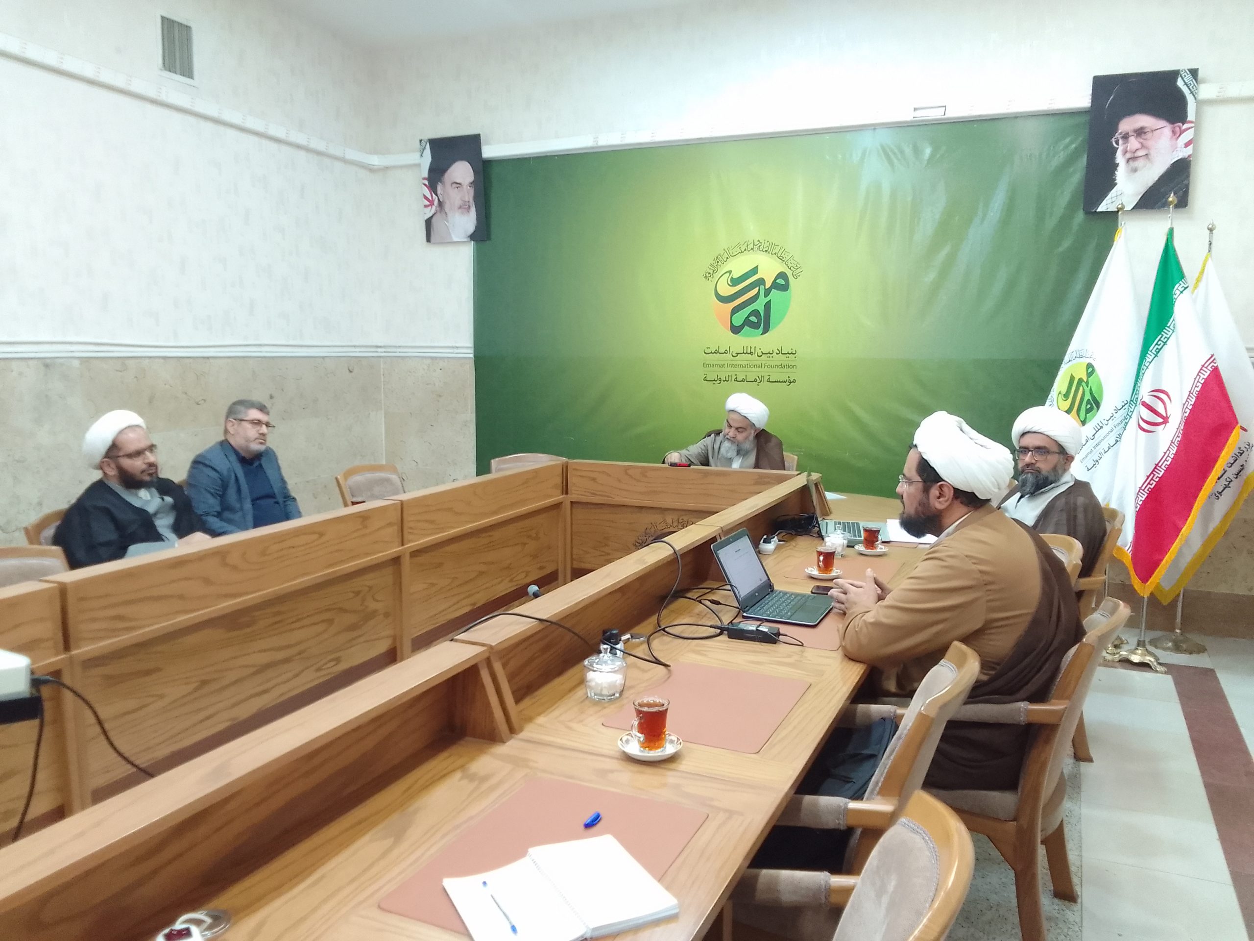 تدوین برنامه سه‌ساله برای تأسیس و توسعه «دانش تاریخ امامت» با محوریت تربیت پژوهشگر و تولید ادبیات علمی