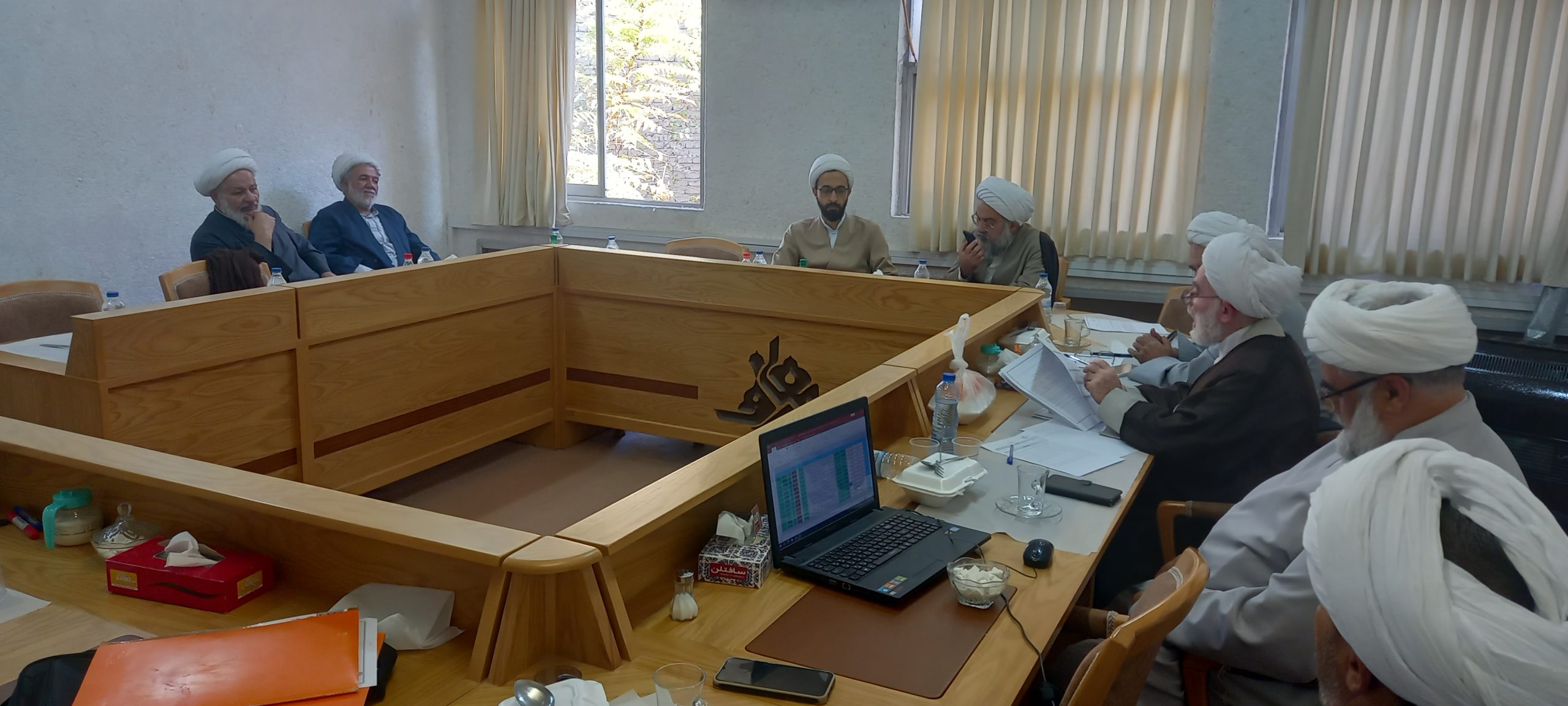 بیست و دومین جلسه کمیته تصویب پایاننامههای امامتی برگزار شد