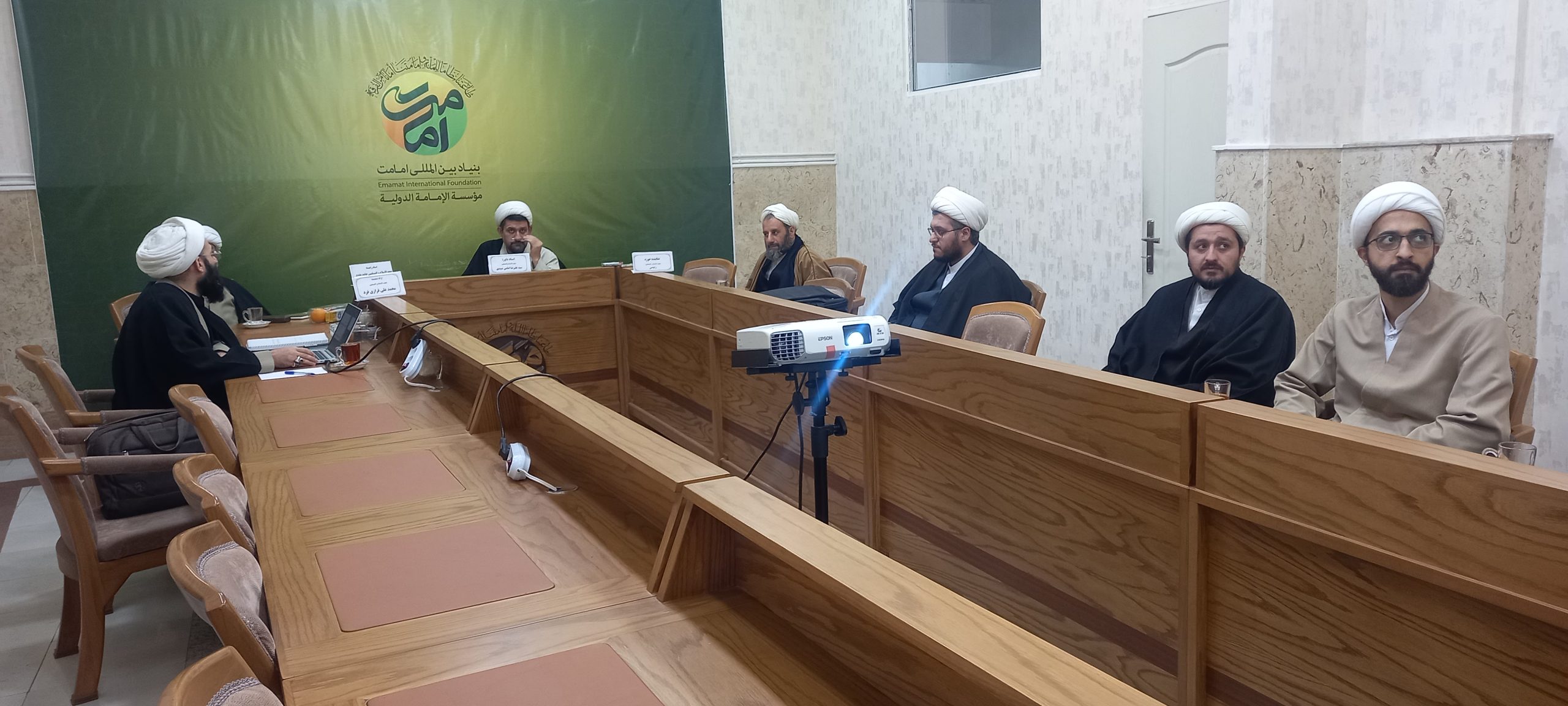 رسالهای با رویکرد نوین در اثبات امامت اهلبیت علیهم السلام با روش «فقه کلامی» دفاع شد