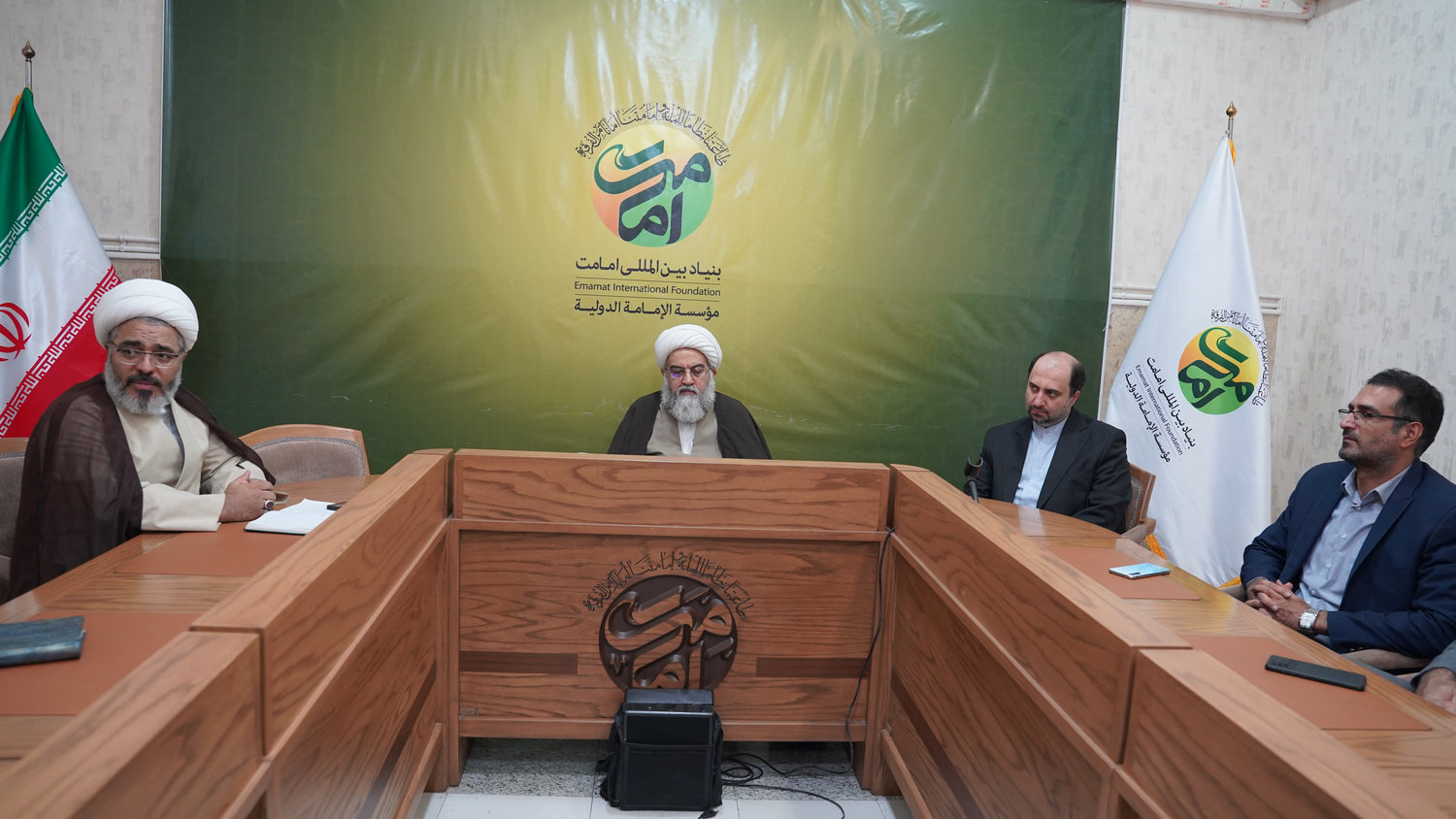 نشست مشترک مدیران ارشد بنیاد بینالمللی امامت و جهاد دانشگاهی کشور برگزار شد